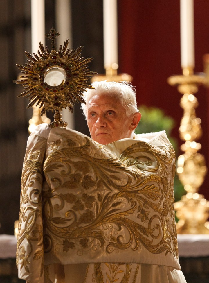 POPE LEADS BENEDICTION AFTER CORPUS CHRISTI PROCESSION IN ROME